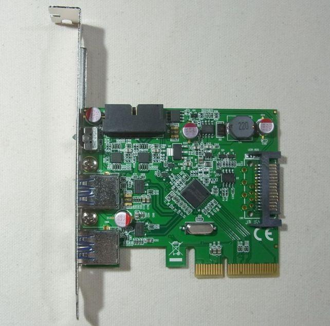 PCIeスロットは×4タイプ
