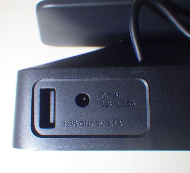 USB出力（給電）端子があるのが超便利