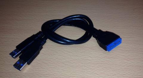 Usb3 0ポートの増設にはこれが便利ですね アイネックス ケース用usb3 0ケーブル Usb 112のレビュー ジグソー レビューメディア