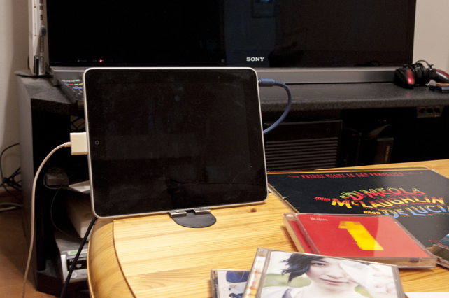 Ipadとオーディオシステムの架け橋 アップルコンピュータ Airmac Express ベースステーション With Air Tunes Mb321j Aのレビュー ジグソー レビューメディア