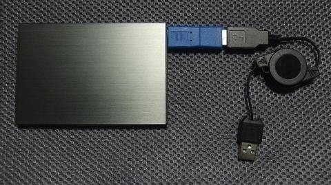 カクうす９（SSD）に接続