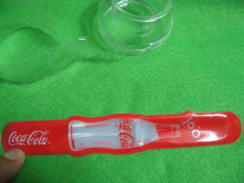 ラッキーはマギー審司のネズミ じゃありません コカ コーラ ラッキーキャップ リフレクターバンド のレビュー ジグソー レビューメディア