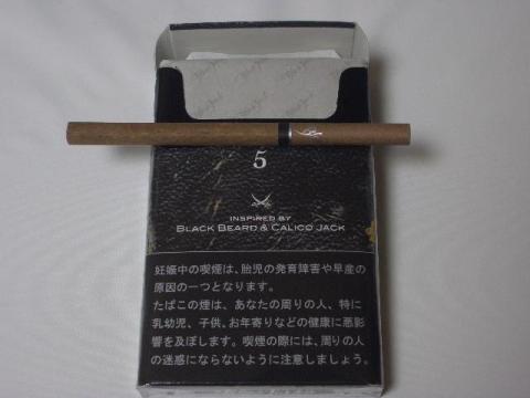 普通にタバコとして吸える 300円のリトルシガー Black Jack 5 Black Jack 5のレビュー ジグソー レビューメディア