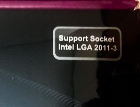 Intel LGA2011-3をサポート！