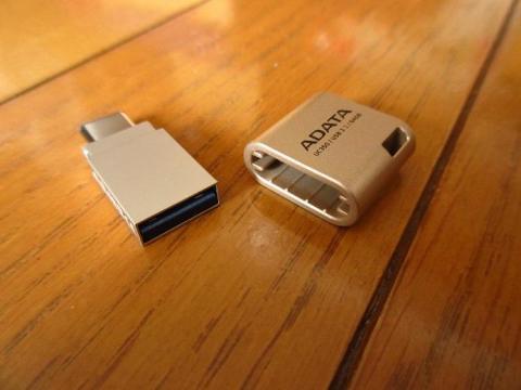 USB プラグ側