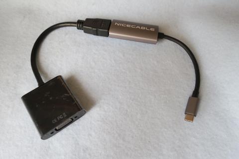 これで、USB-C → HDMI → VGA