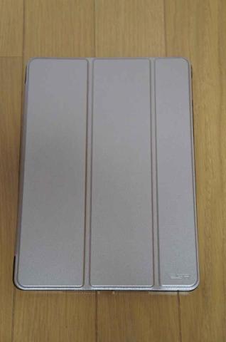 更に丈夫になったipadケース Ipad Air2 ケース クリア Esr Ipad Air2 カバー Puレザー スリム軽量pcバック Tpuバンパーケース 傷つけ防止 スタンド機能 オートスリープ三つ折タイプ シャンパンゴールド イッピーカラープラスシリーズ のレビュー ジグソー