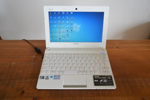 Atom のネットブックの延命はなるか インテル R Ssd 540s シリーズのレビュー ジグソー レビューメディア