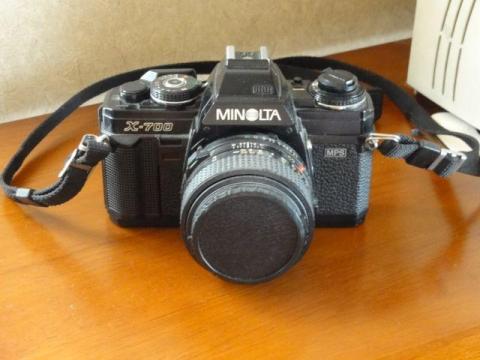 Minolta X-700.jpg