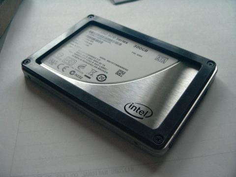 Intel SSD 320 300GB
