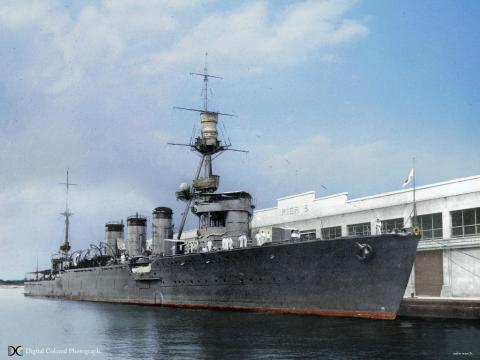 1925年、ホノルルの多摩(同型艦)