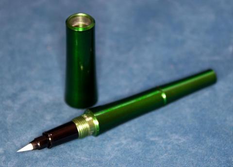 Bamboo Pen（筆ペン）　玉虫塗・緑