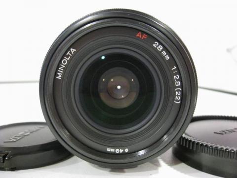 AF28mm f2.8 レンズ正面