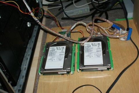 SCSI HDD RAID0