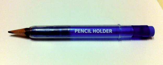 鉛筆を入れるとこんな感じになります