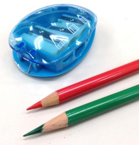 赤鉛筆が「標準」で緑が「長い」タイプを使用。