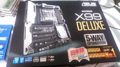 Asus X99 Deluxe 白くてcool Asus X99 Deluxeのレビュー ジグソー レビューメディア