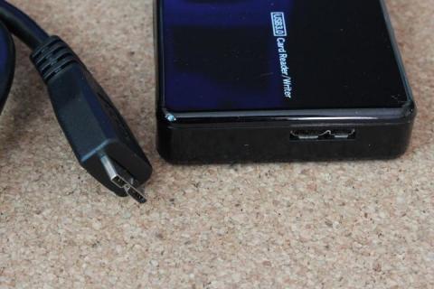 USB3.0 microUSB Bタイプ