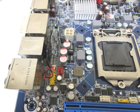 〇CPUソケット付近です♪