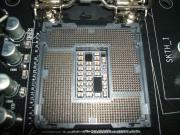 曲がってないよね?