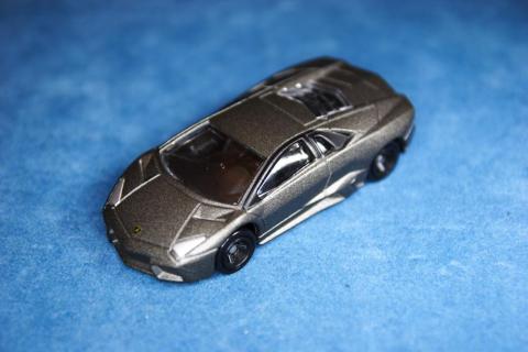 Pモードにてカメラ任せで撮影。DPPにてサイズ変更しJPEG出力。