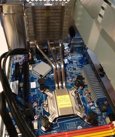 オリジナルは底面いっぱいのM/Bだが