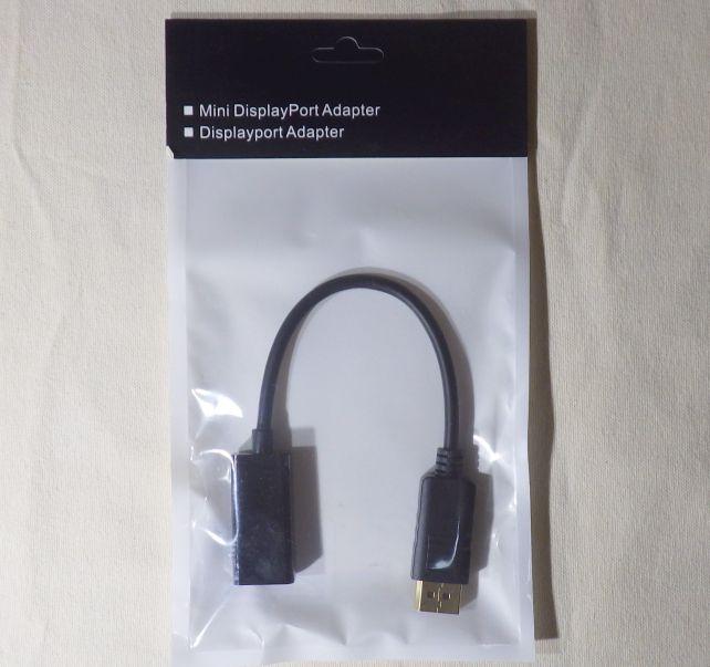 パッケージもMini DisplayPort Adapterを併記してある簡易的なもの