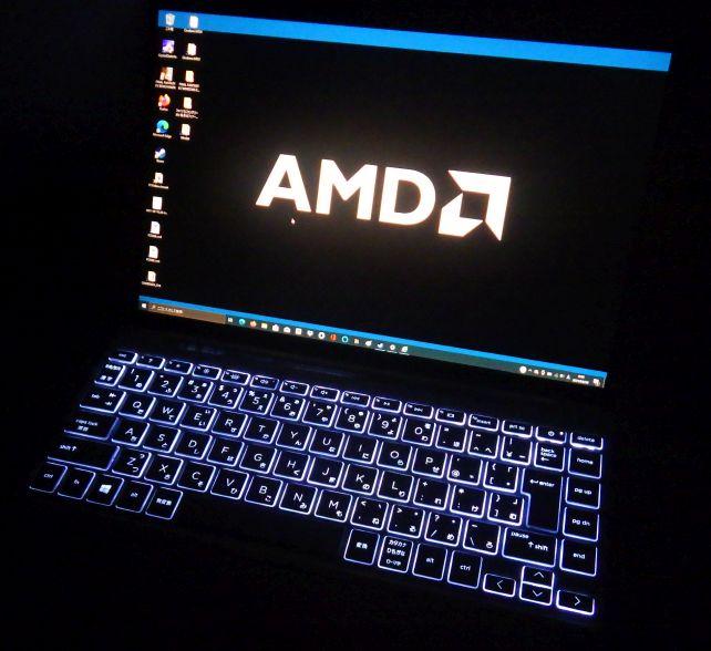 キーボードライト(2照度)は文字も光るので打ちやすそう