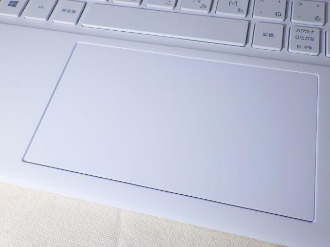 広いイメージパッドは4本指ゼスチャーなどもしやすいが....