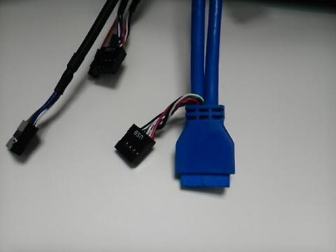 USB 3.0またはUSB 2.0が選択できます