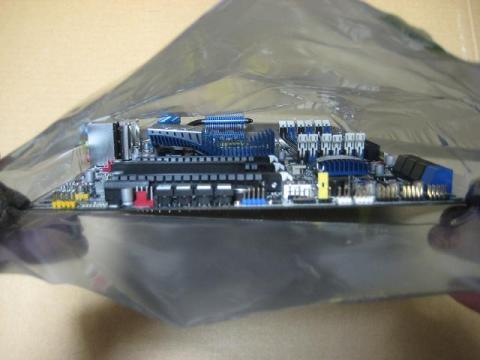 静電防止シールから取り出す