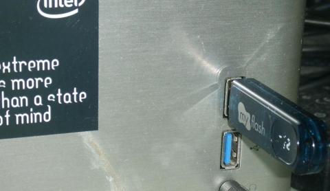 インストールDVDコピー済みUSB