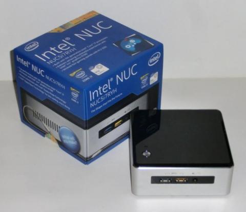 本体とパッケージ