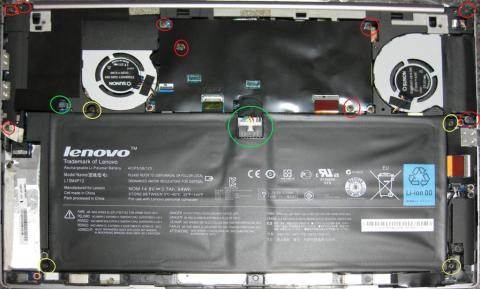 パネルを外した状態です。