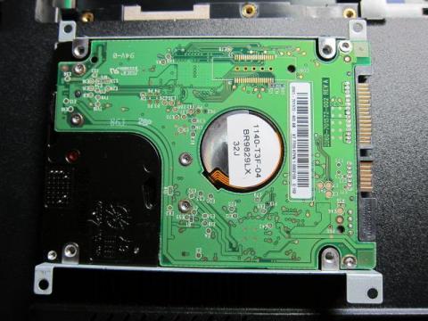 SSDを体感すればHDDには戻れません - Intel SSD 320 Series(Postville-Refresh) 2.5inch
