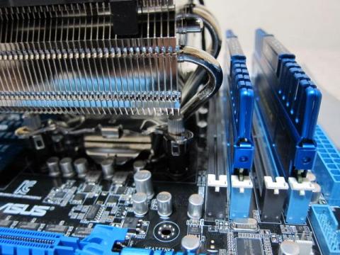 CPUクーラーとメモリ