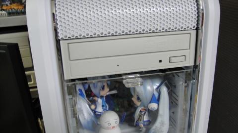 img.php?filename=mi_107146_1327460975_63