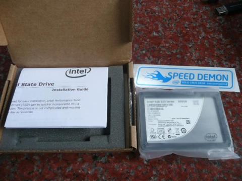 SSDを開封してみた。