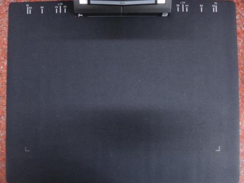 スキャンマットはシワを作らないことが綺麗にスキャンする第一歩。これ重要。