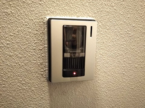 ワイヤレスアダプター機能でファクスと連動 システムアップも可能 パナソニック Panasonic テレビドアホン Vl Svd302klのレビュー ジグソー レビューメディア