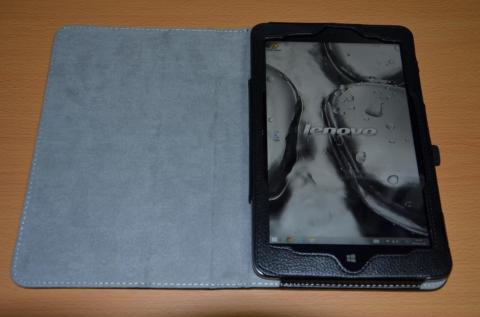 ケースにセットした状態になります