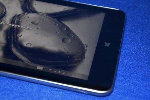 質感が良くて、片手で保つのに良いサイズです