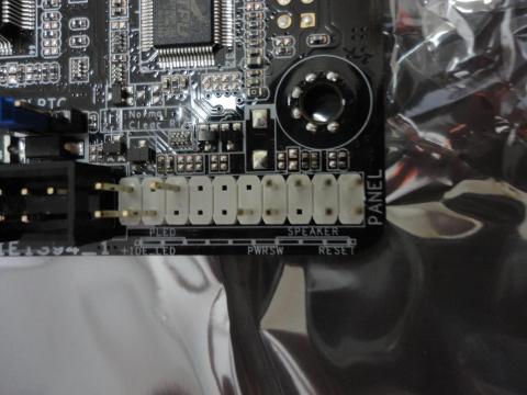 MBのフロントIOの画像ですけど・・・