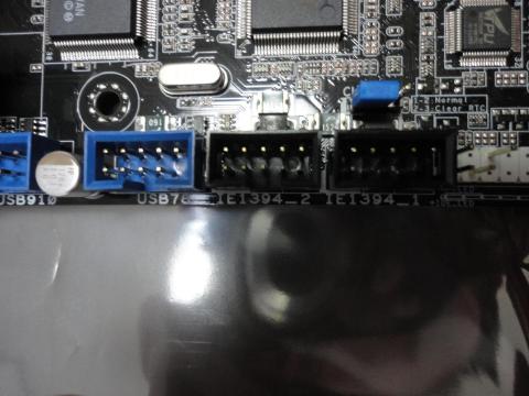 USB2.0 1ポート+IEEE1394 2ポート画像