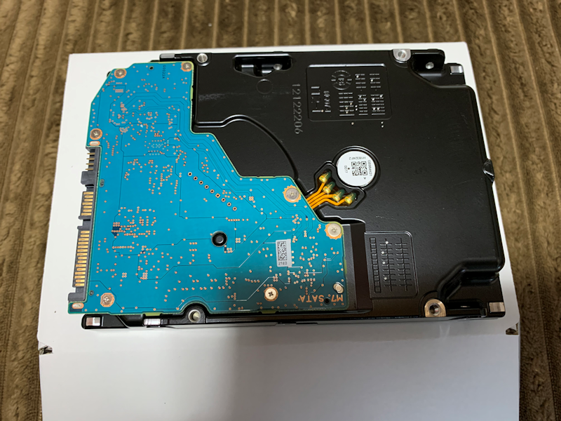TOSHIBA 東芝 内蔵ハードディスク サーバー NAS 用 3.5インチ Enterprise HDD 12TB SATA 6 Gbit/s 7200rpm  MG07ACA12TE 41dhCpQt0IL._AC_SY200_QL15_.jpg