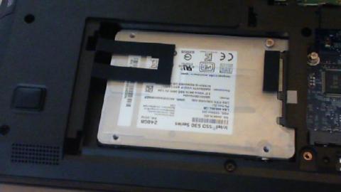 コネクタに確りはまっているか確認