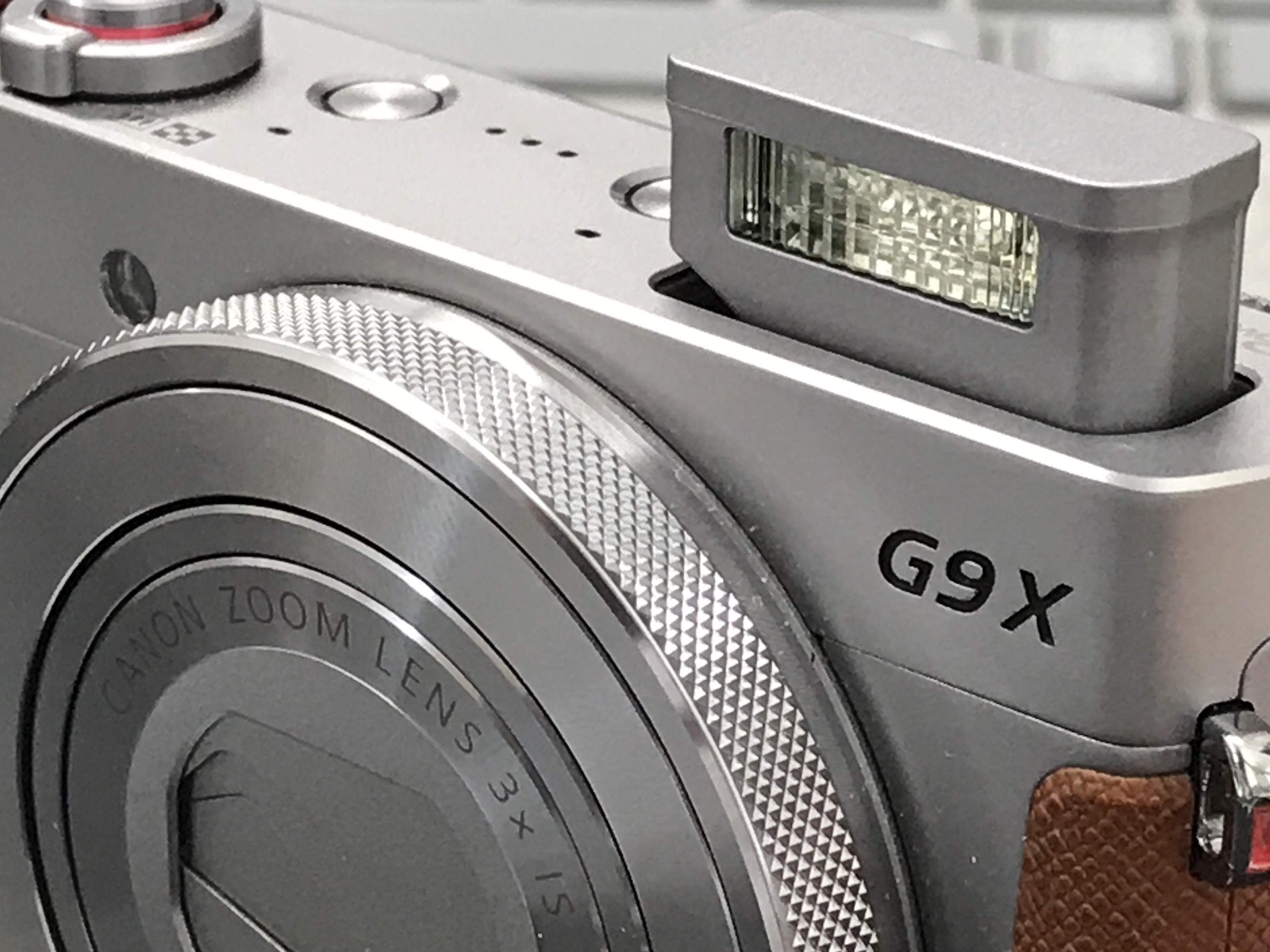 Canon キヤノン コンパクトデジタルカメラ PowerShot G9X シルバー  