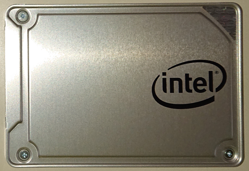 インテル製SSDの実力は？ - Intel SSD545sシリーズ 2.5インチ 3D TLC 