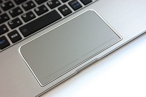 トラックパッド