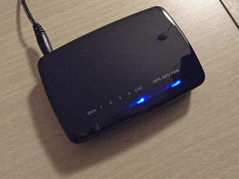 画像 コンパクトな無線lan中継器 壁付け仕様に改造 Elecom 無線lan 中継器 Acアダプター接続モデル 11n G B 300mbps Wrc 300febk Rのレビュー ジグソー レビューメディア 画像 コンパクトな無線lan中継器 壁付け仕様に改造 Elecom 無線lan 中継器 Acアダプター接続モデル 11n G B 300mbps Wrc 300febk Rのレビュー ジグソー レビューメディア